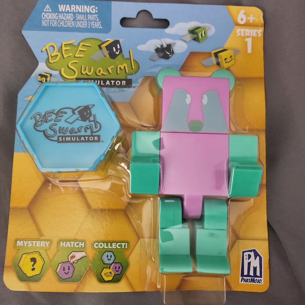 Bee Swarm Simulator Series 1 Gummy Bear Mystery Figure Roblox PhatMojo New